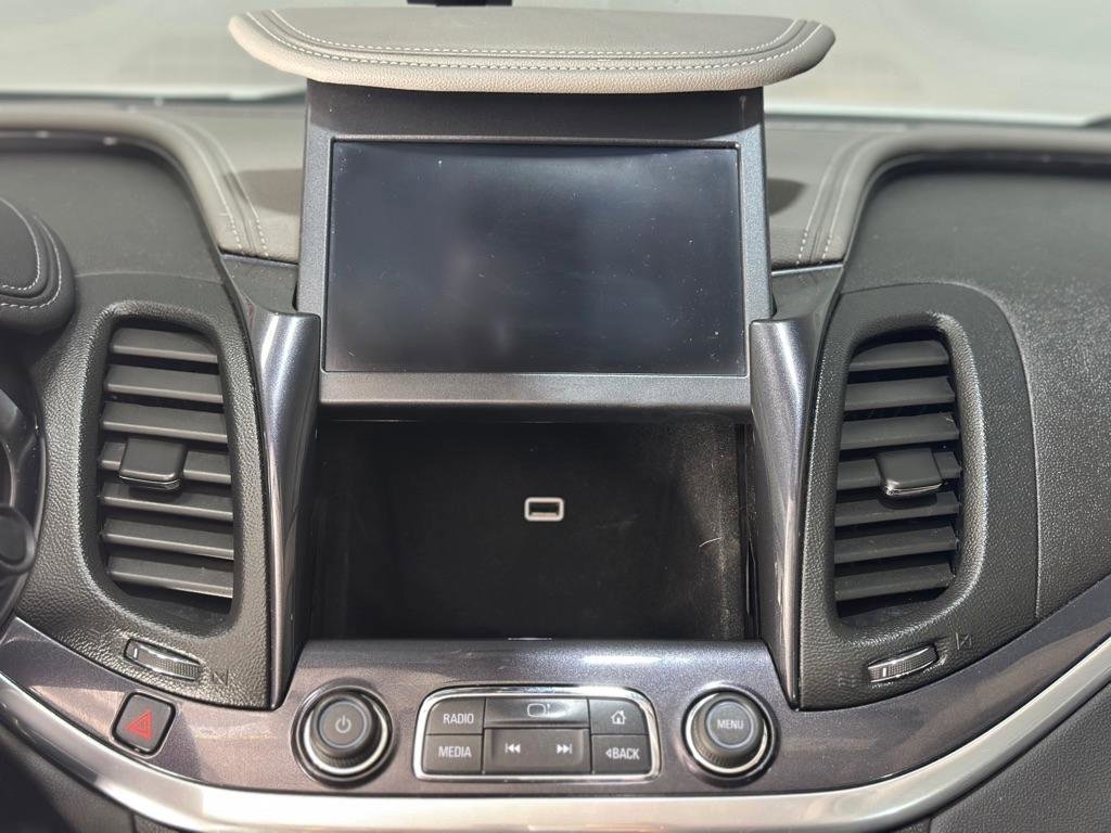 Used 2017 Chevrolet Impala LT FWD image 19