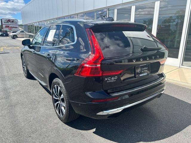 Certified 2023 Volvo XC60 B5 Plus AWD/4WD image 3