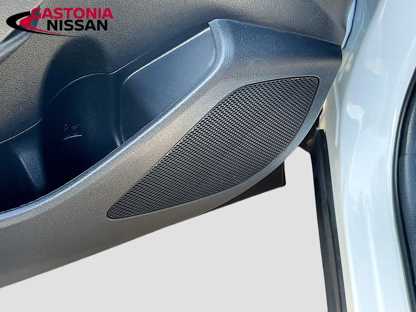 Used 2026 Toyota Corolla Cross XLE w/ Convenience Package image 25