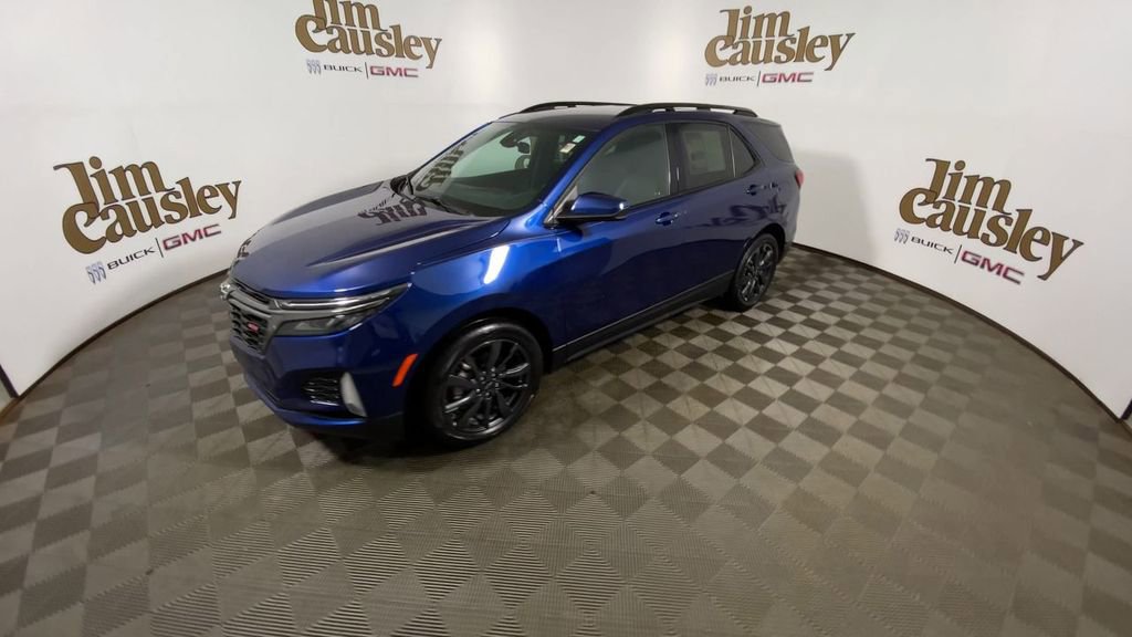 Certified 2023 Chevrolet Equinox RS w/ LPO, Floor Liner Package image 4