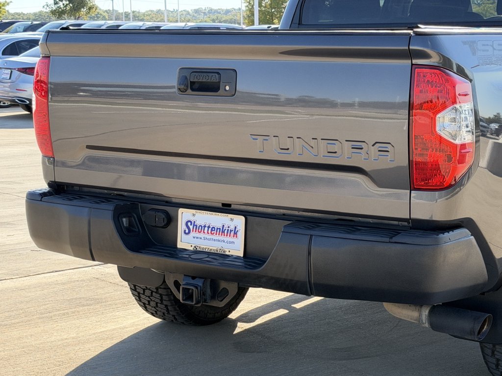 Used 2018 Toyota Tundra SR5 w/ SR5 Upgrade Package RWD image 6