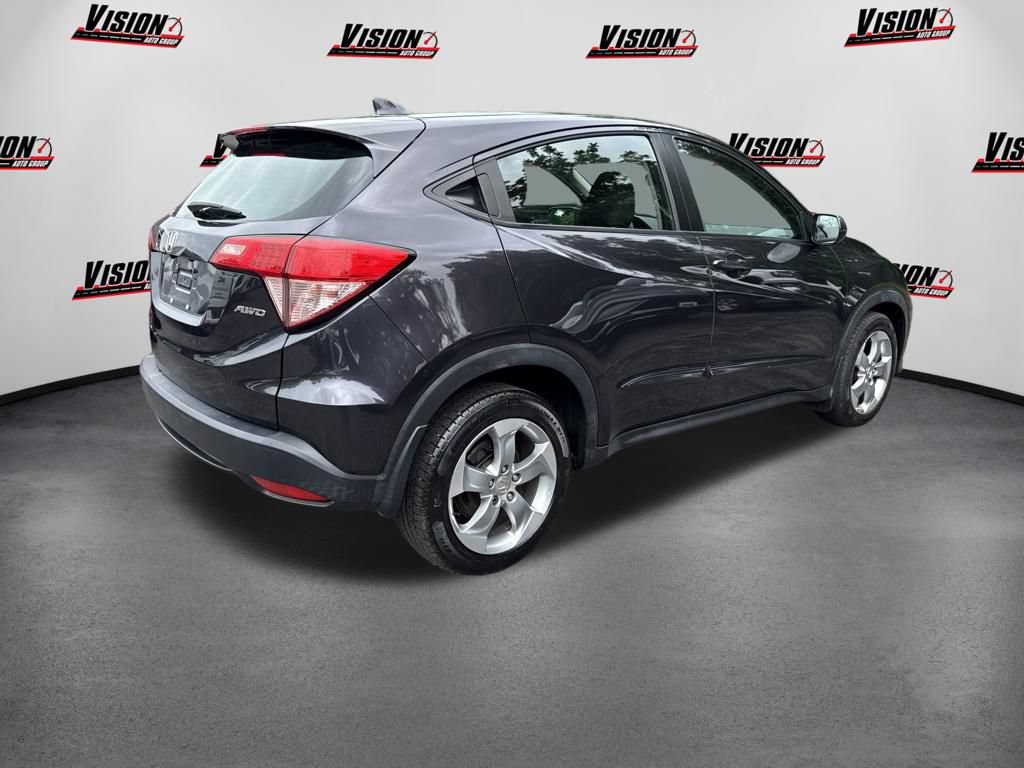Used 2017 Honda HR-V LX image 5