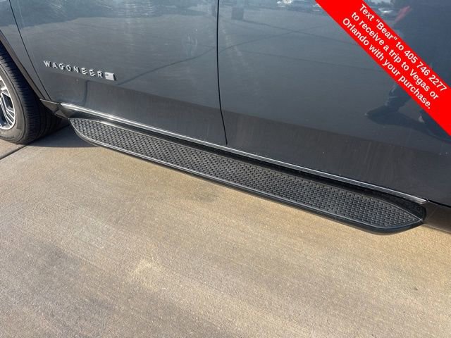Used 2024 Jeep Wagoneer Series II w/ Flexible Seating Group image 9