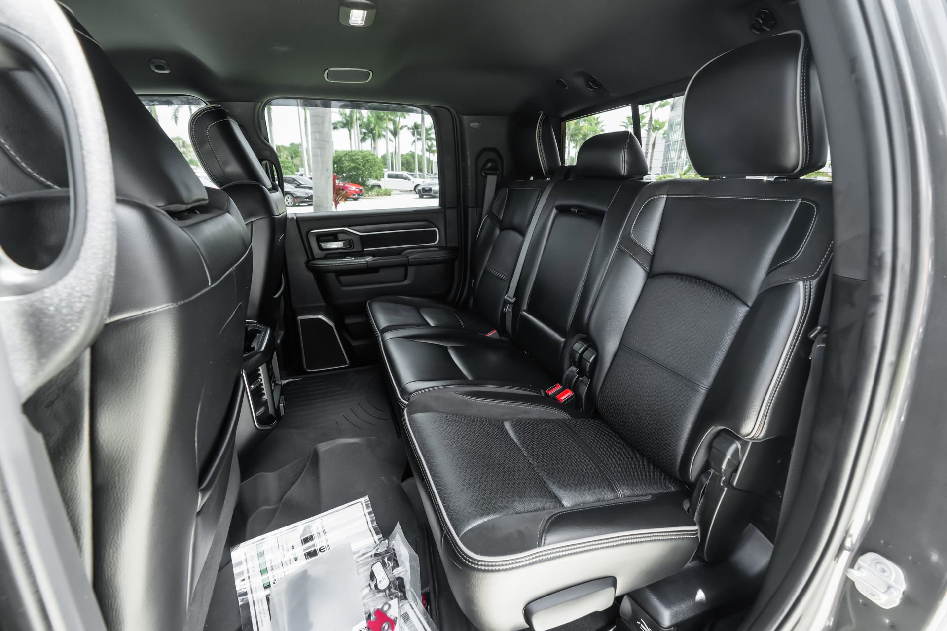 Used 2024 RAM 3500 Laramie w/ Night Edition image 36