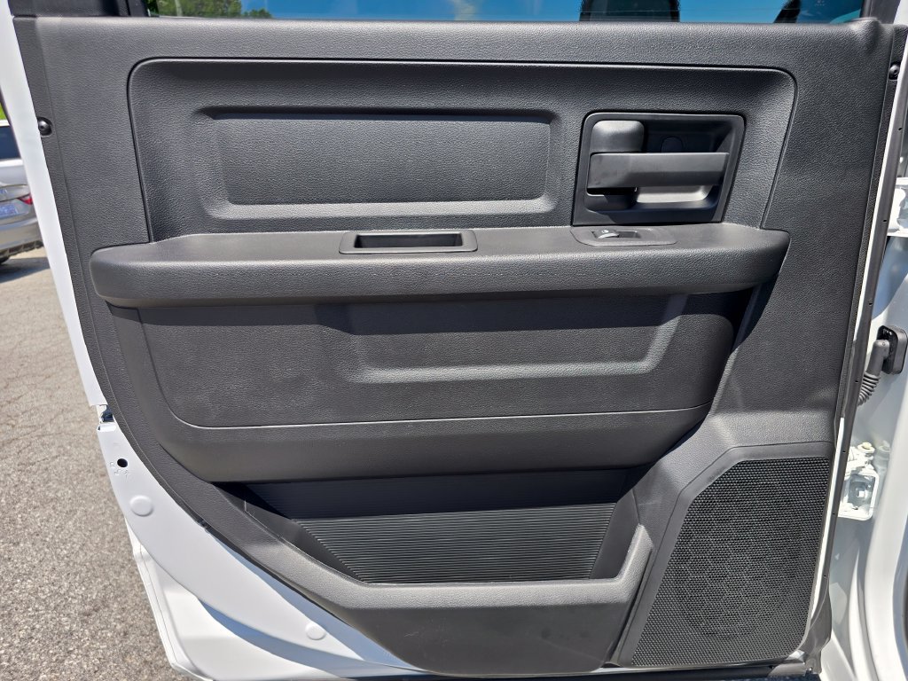 New 2026 RAM 5500 Tradesman w/ Chrome Appearance Group AWD/4WD image 37