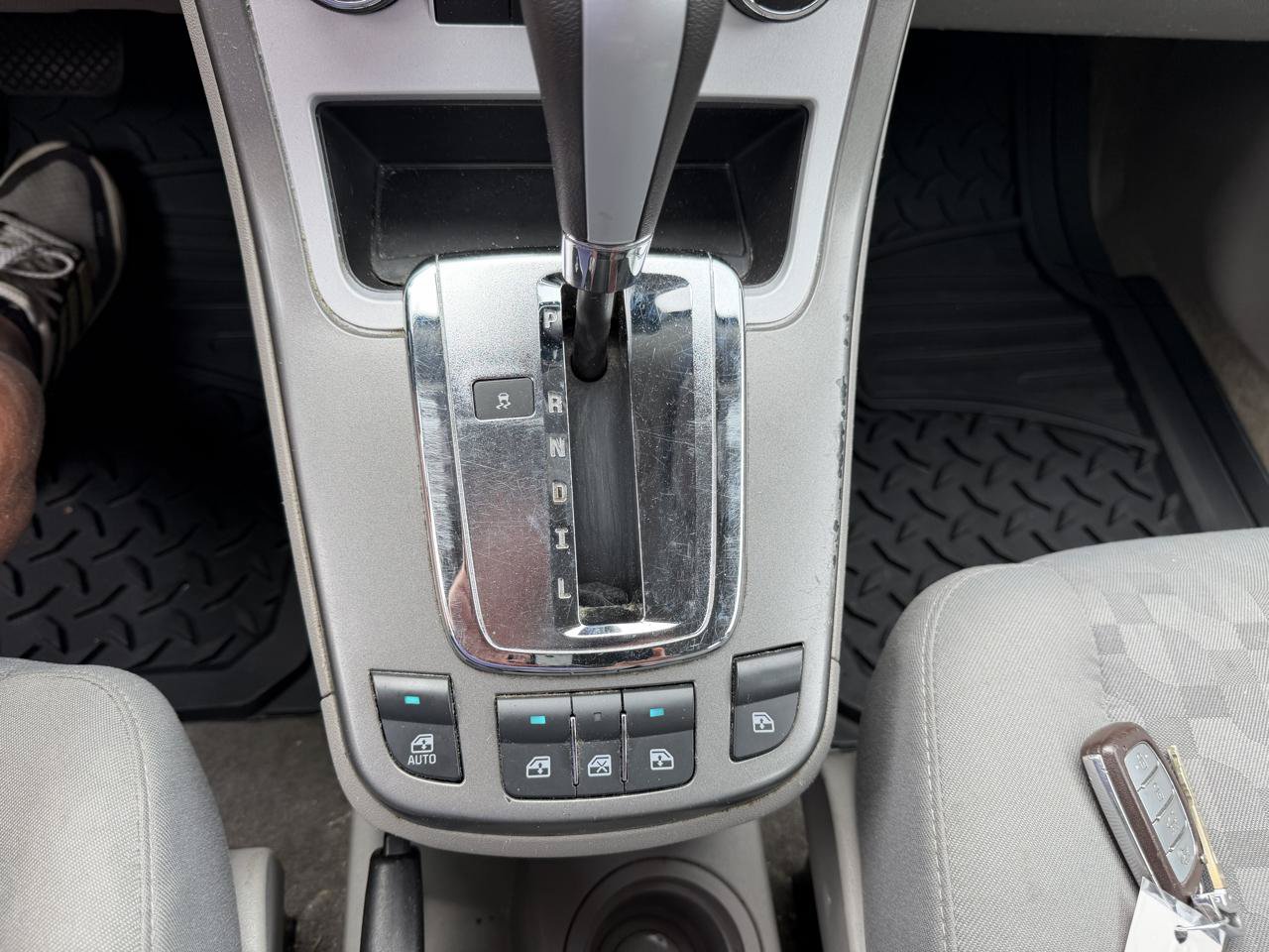 Used 2008 Chevrolet Equinox LS AWD/4WD image 16