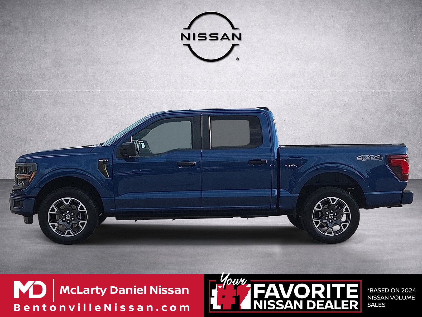 Used 2024 Ford F150 STX AWD/4WD image 3