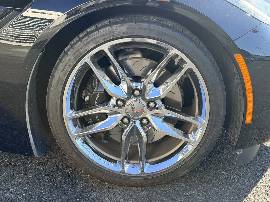 Used 2015 Chevrolet Corvette Stingray Coupe w/ 2LT Preferred Equipment Group image 19