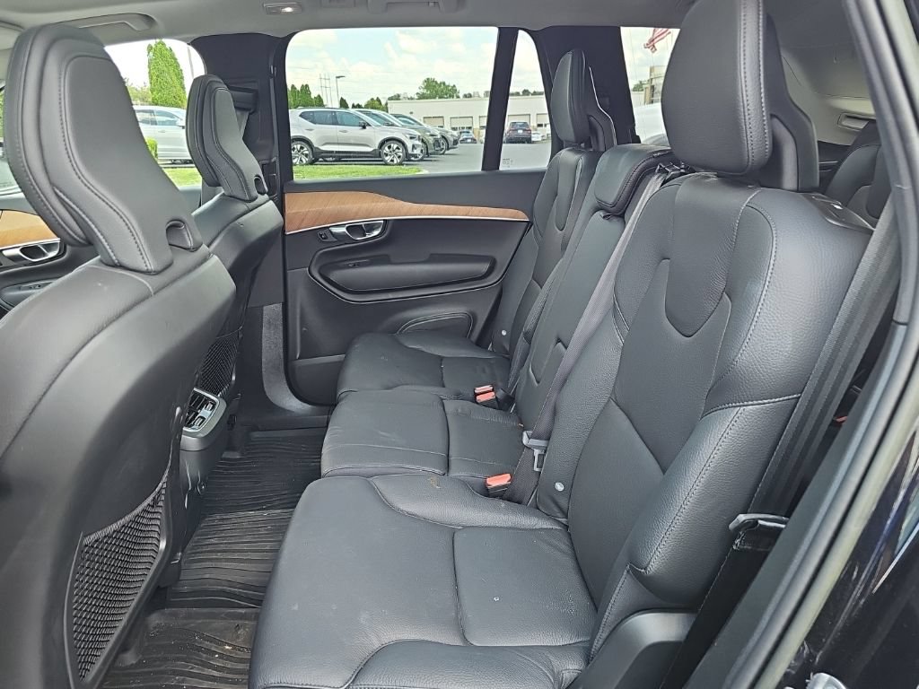 Used 2023 Volvo XC90 B6 Plus w/ Protection Package Premier AWD/4WD image 12