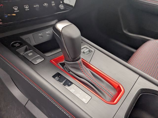 New 2026 Nissan Kicks SR w/ Cold Weather Package image 22