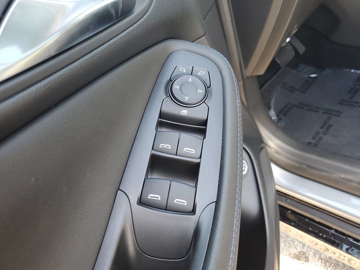 New 2026 Buick Encore GX Sport Touring w/ Comfort Package FWD image 17