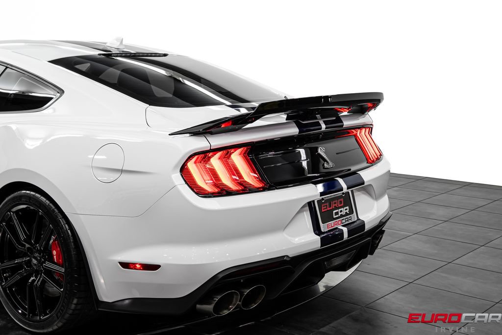 Used 2022 Ford Mustang Shelby GT500 w/ Technology Package RWD image 18