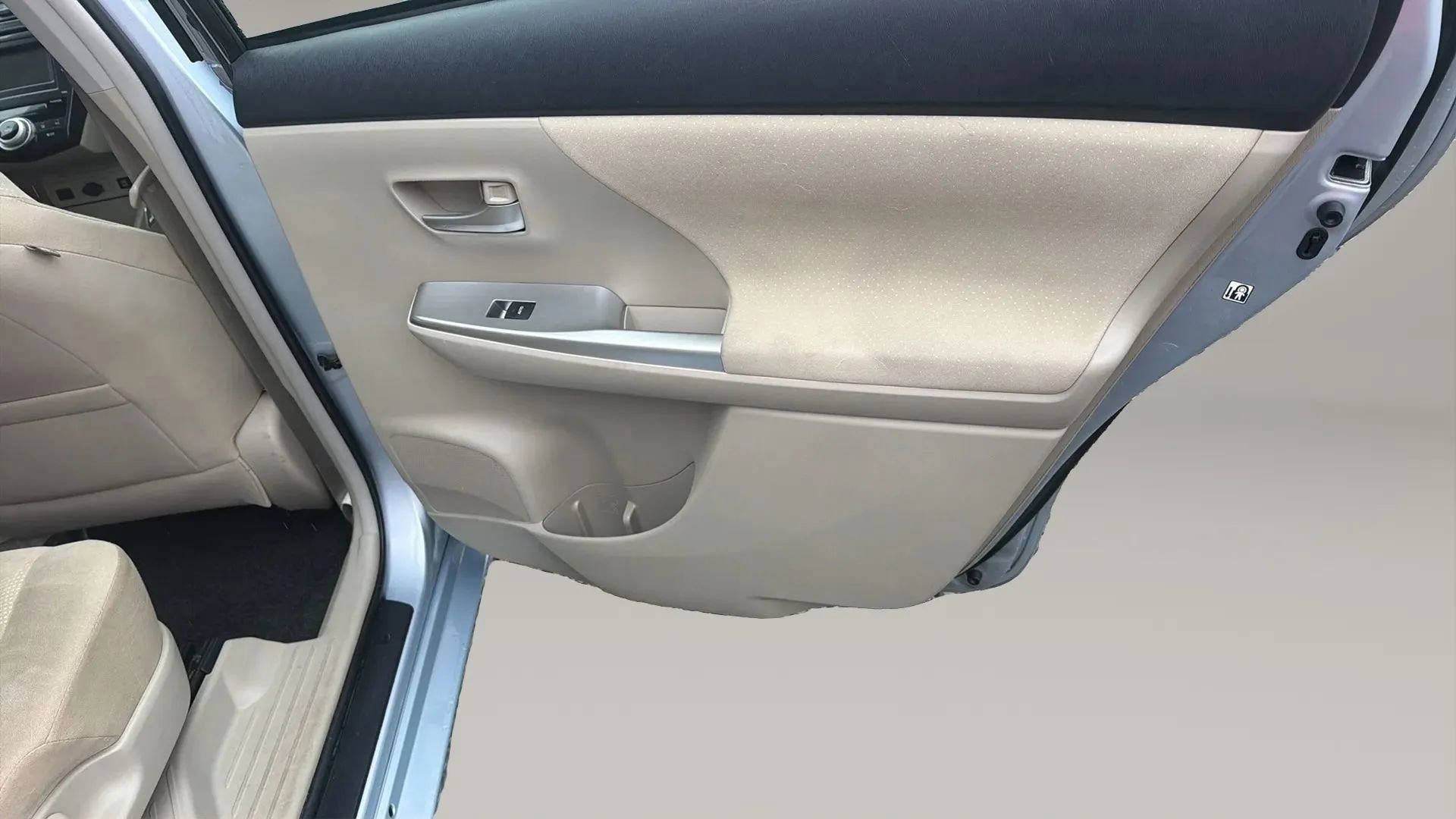 Used 2012 Toyota Prius V Two FWD image 24