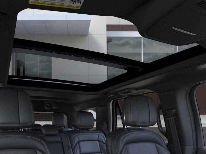 New 2025 Lincoln Navigator Reserve w/ Jet Appearance Package image 22