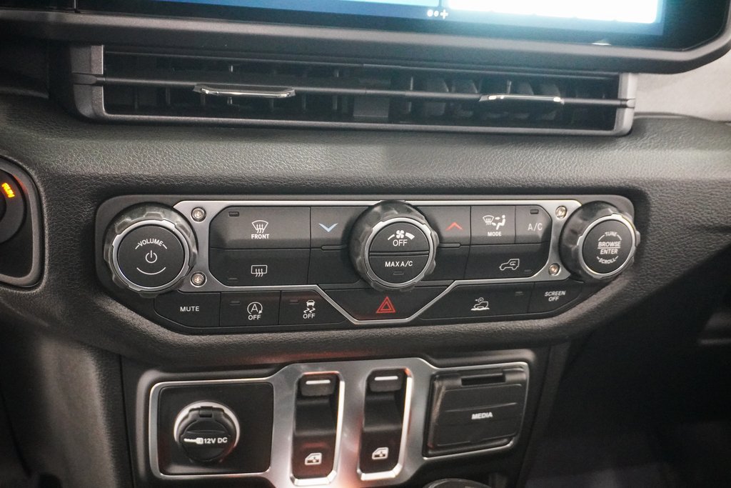 New 2026 Jeep Wrangler Sport AWD/4WD image 23