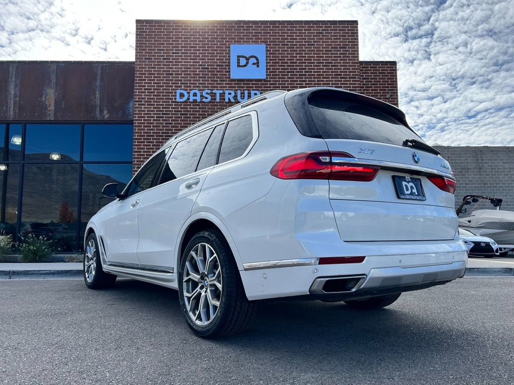 Used 2020 BMW X7 xDrive40i w/ Executive Package image 4