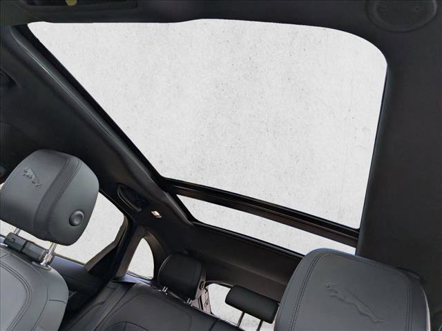 Used 2023 Jaguar F-PACE S image 15