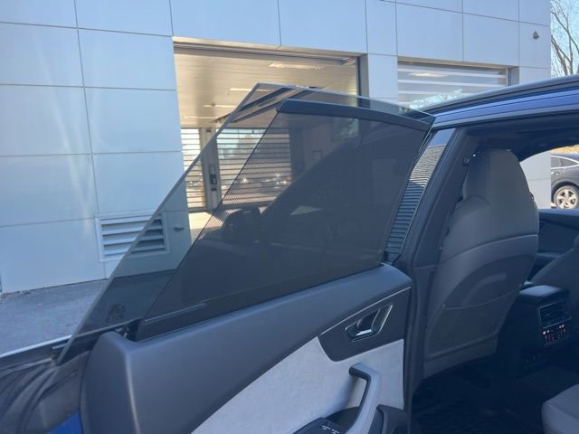 Used 2024 Audi SQ8 Premium Plus w/ Executive Package image 32