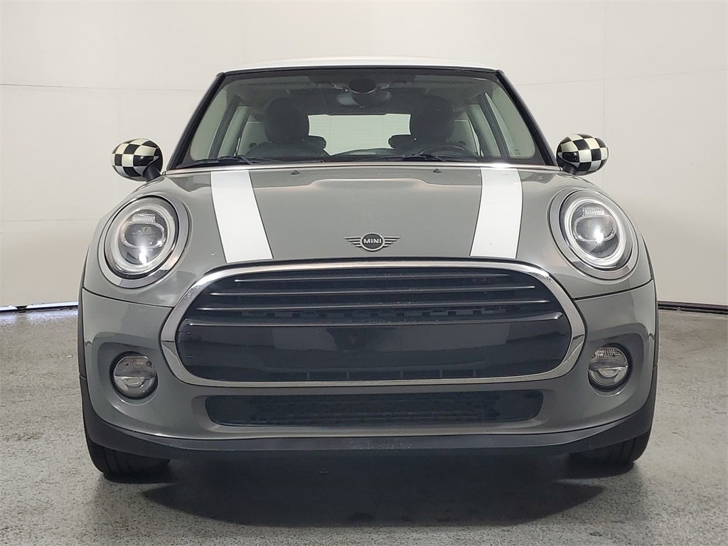 Used 2019 MINI Cooper 2-Door Hardtop image 2