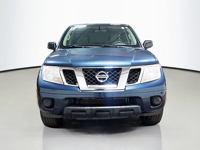 Used 2014 Nissan Frontier SV AWD/4WD image 2