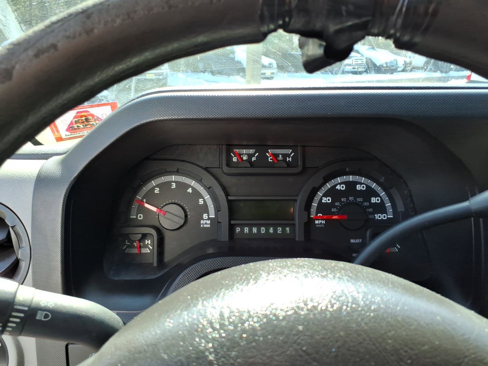 Used 2018 Ford E-350 and Econoline 350 Super Duty image 18