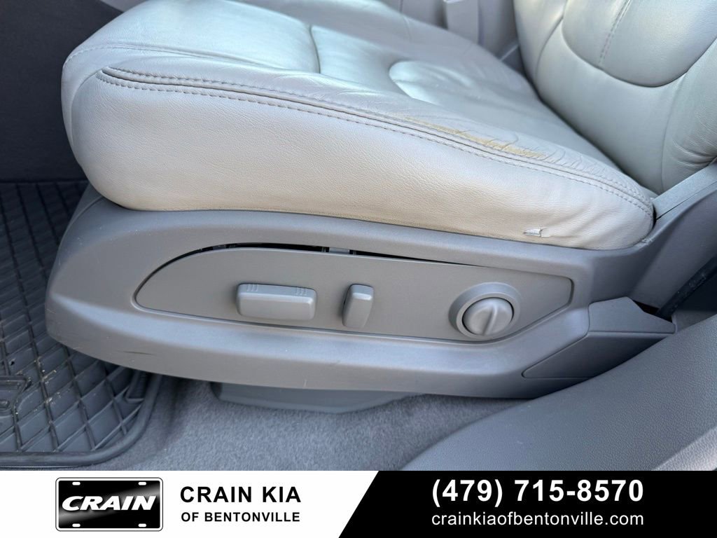 Used 2016 GMC Acadia SLT image 12