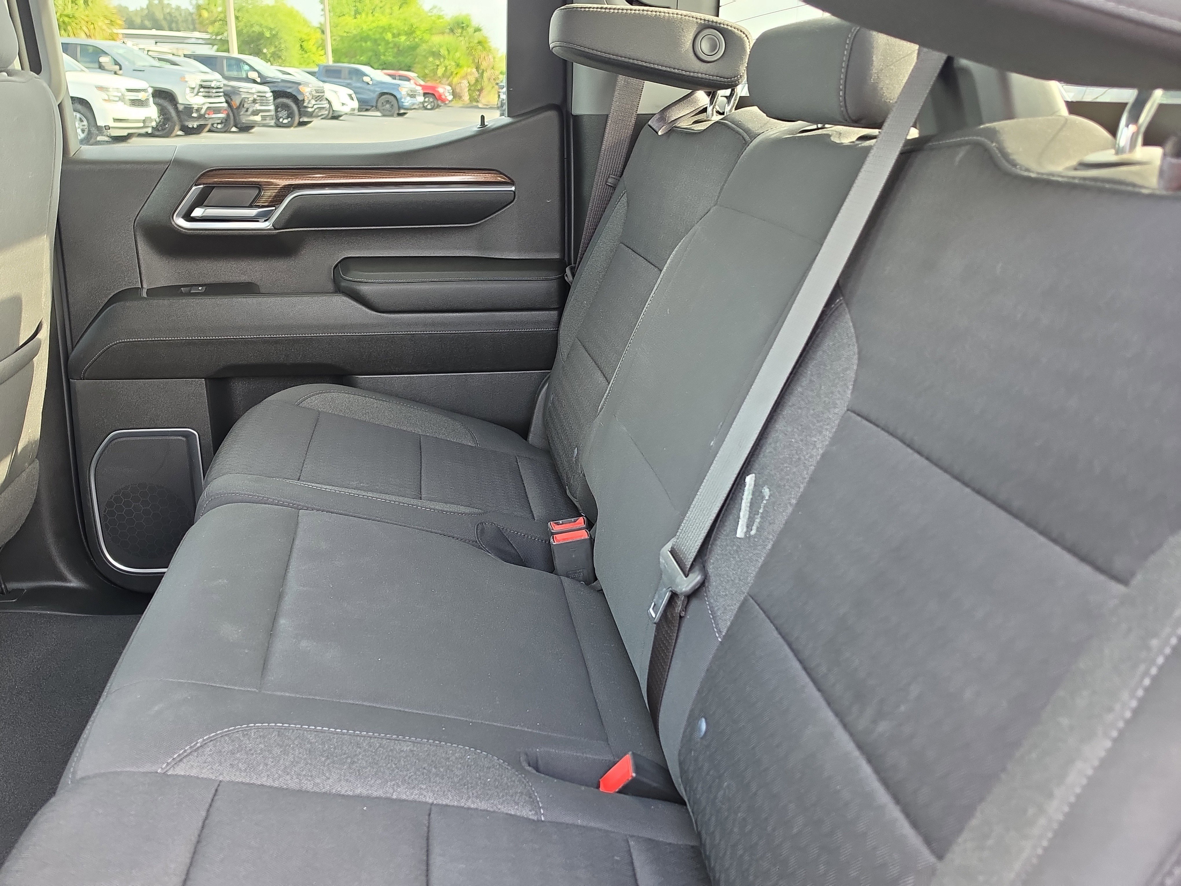 Certified 2023 Chevrolet Silverado 1500 LT AWD/4WD image 12