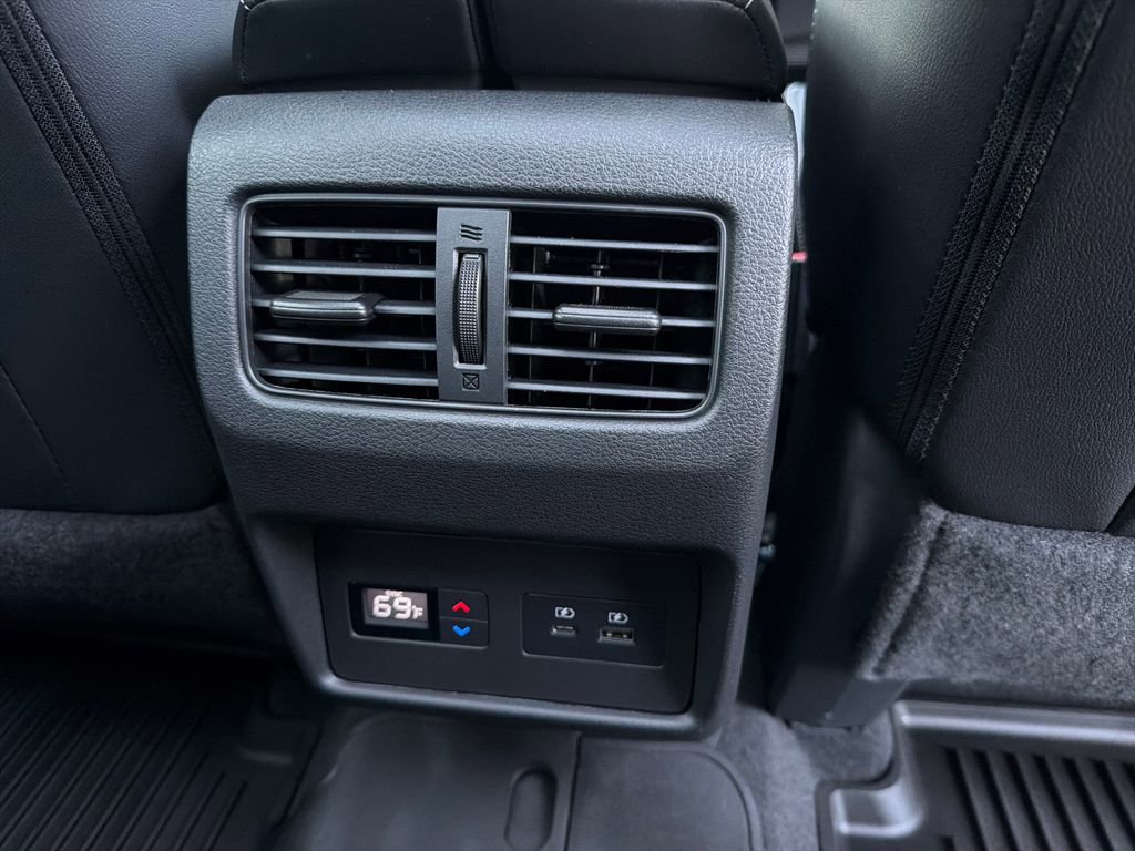 Used 2023 Nissan Rogue SL w/ SL Premium Package FWD image 35