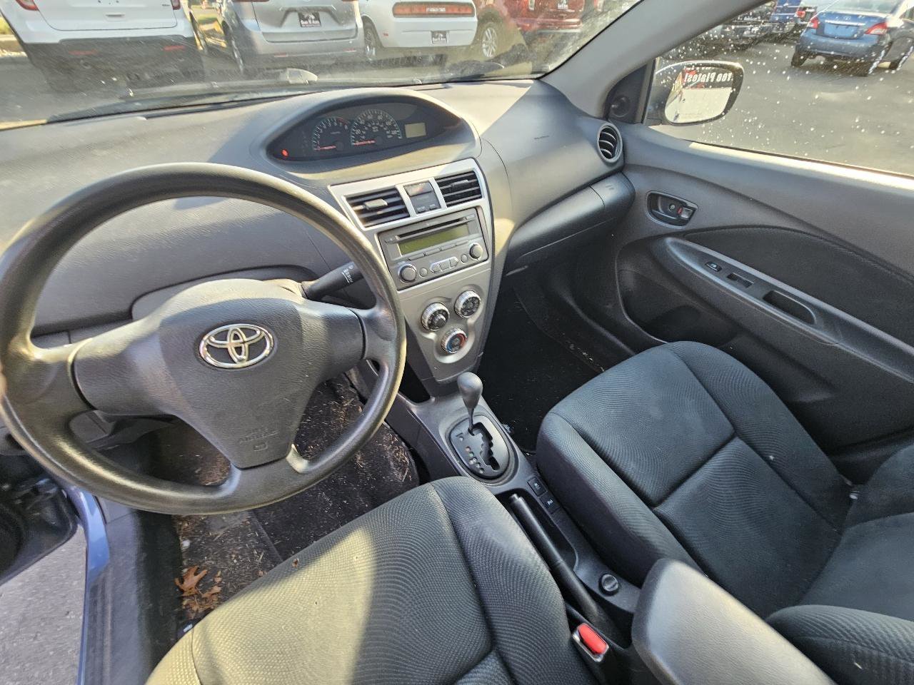Used 2012 Toyota Yaris Sedan FWD image 20
