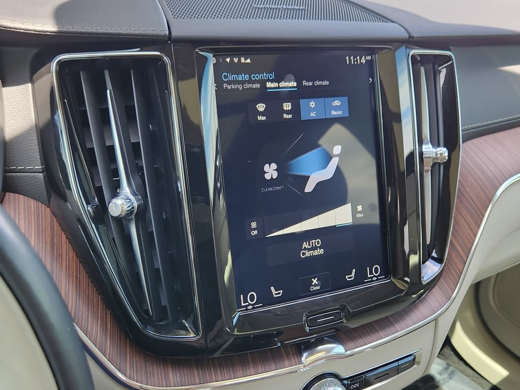 Used 2019 Volvo XC60 T6 Inscription w/ Protection Package Premier AWD/4WD image 10