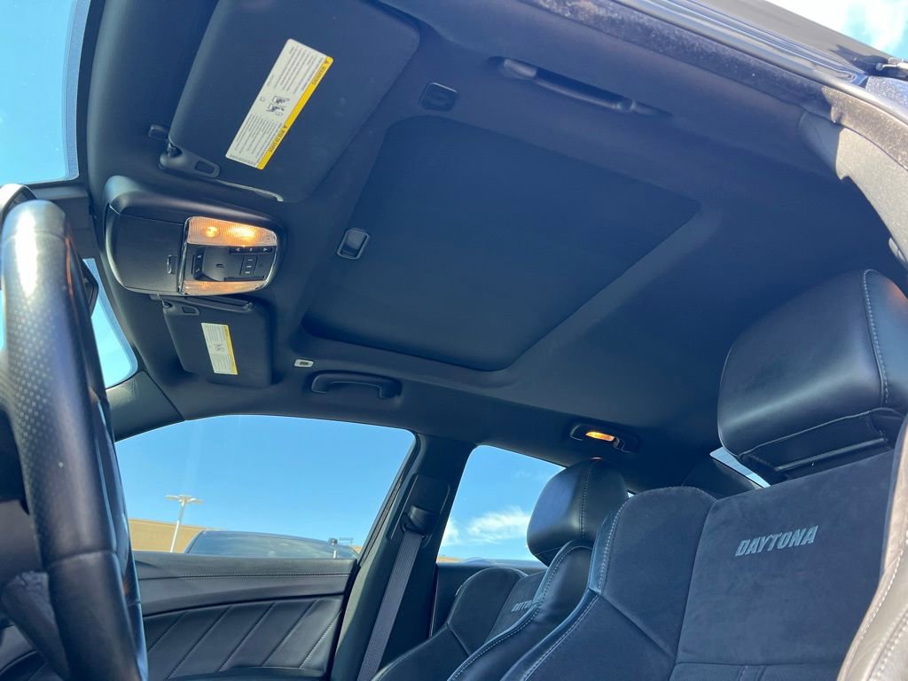 Used 2019 Dodge Charger Scat Pack w/ Daytona Edition Group RWD image 7