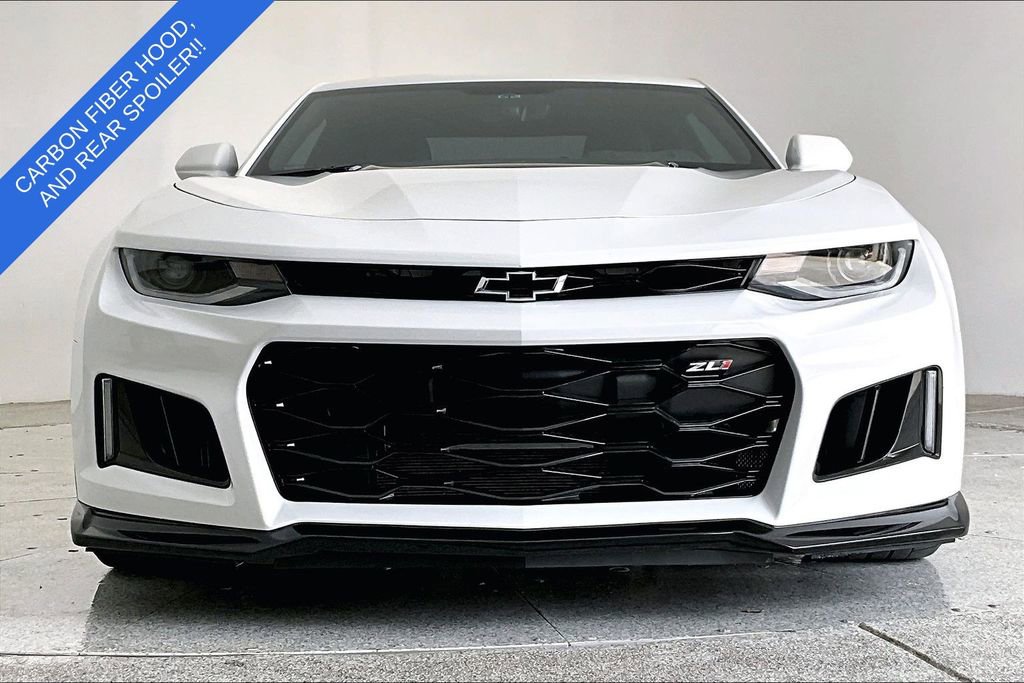 Used 2022 Chevrolet Camaro ZL1 RWD image 3