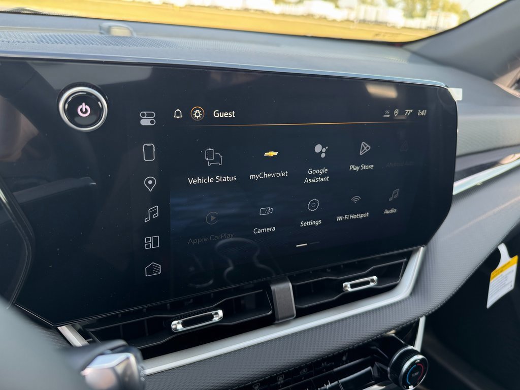 New 2026 Chevrolet Equinox LT w/ LPO, Floor Liner Package image 21