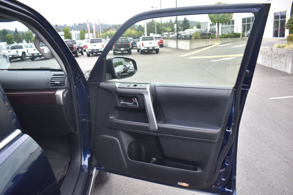 Certified 2024 Toyota 4Runner Limited AWD/4WD image 24