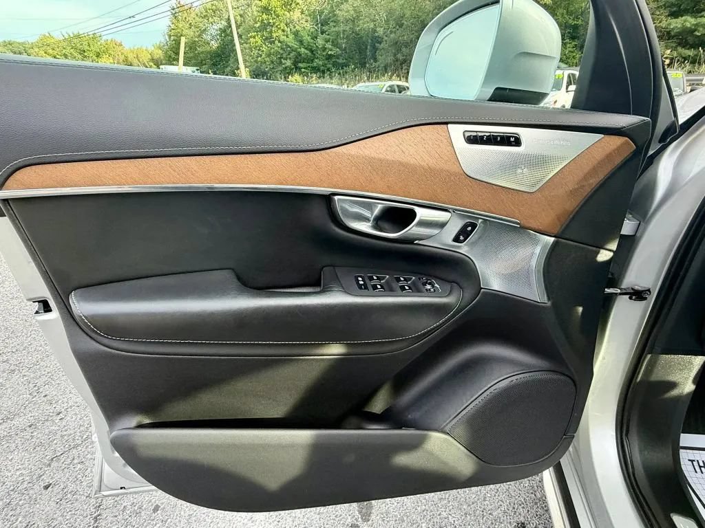 Used 2018 Volvo XC90 T6 Inscription w/ Convenience Package AWD/4WD image 13