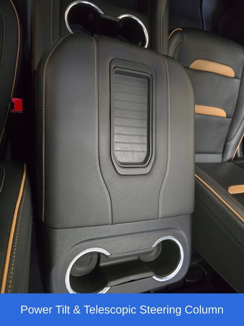 Used 2024 GMC Yukon AT4 w/ Technology Package AWD/4WD image 26