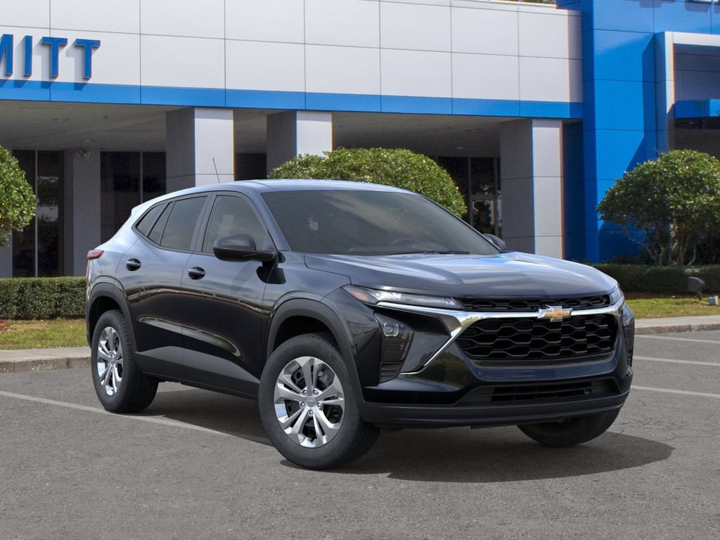 New 2026 Chevrolet Trax LS FWD image 7