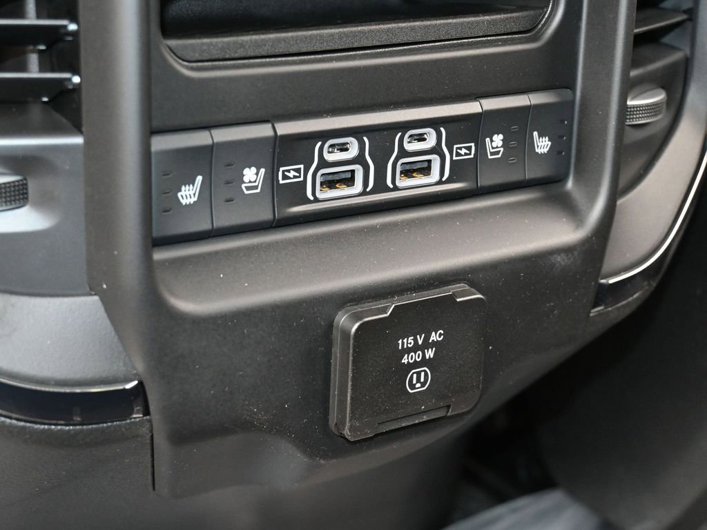 Used 2026 RAM 1500 Limited AWD/4WD image 30