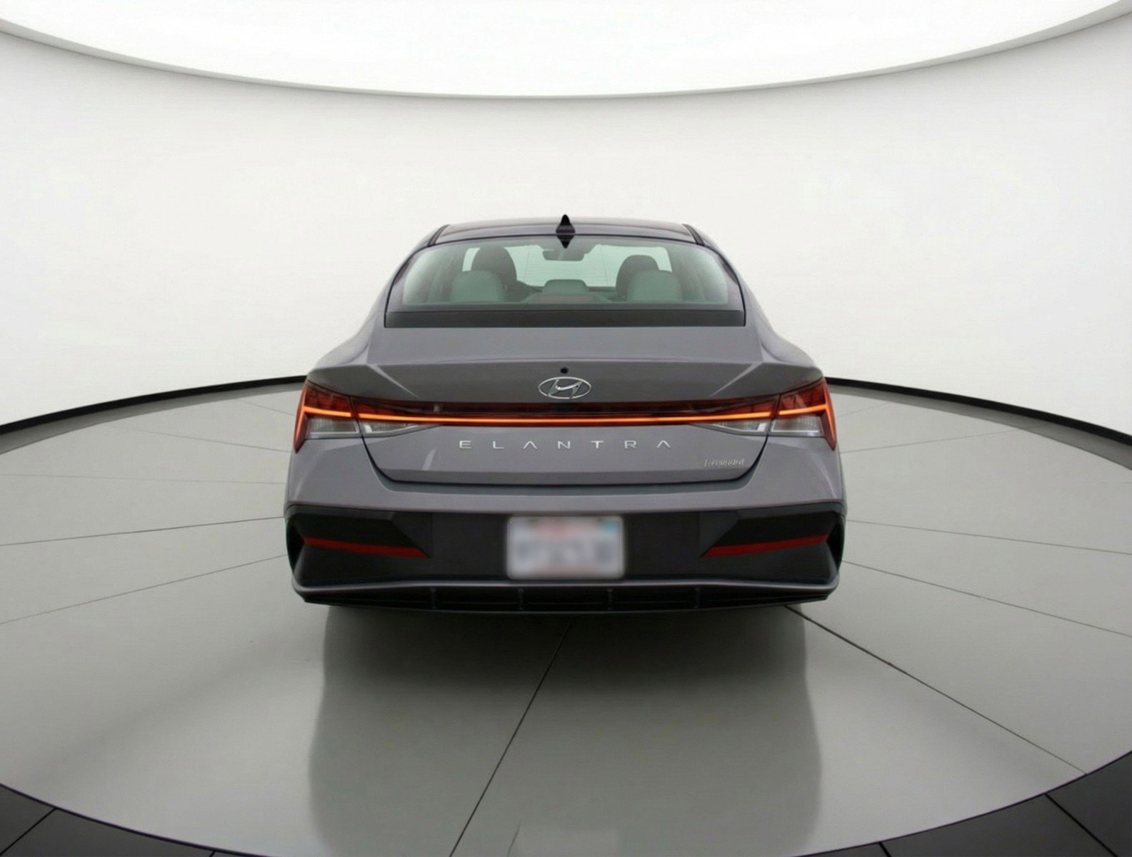 Used 2025 Hyundai Elantra Limited FWD image 7