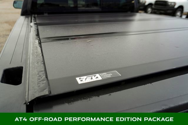 Used 2022 GMC Canyon AT4 image 5