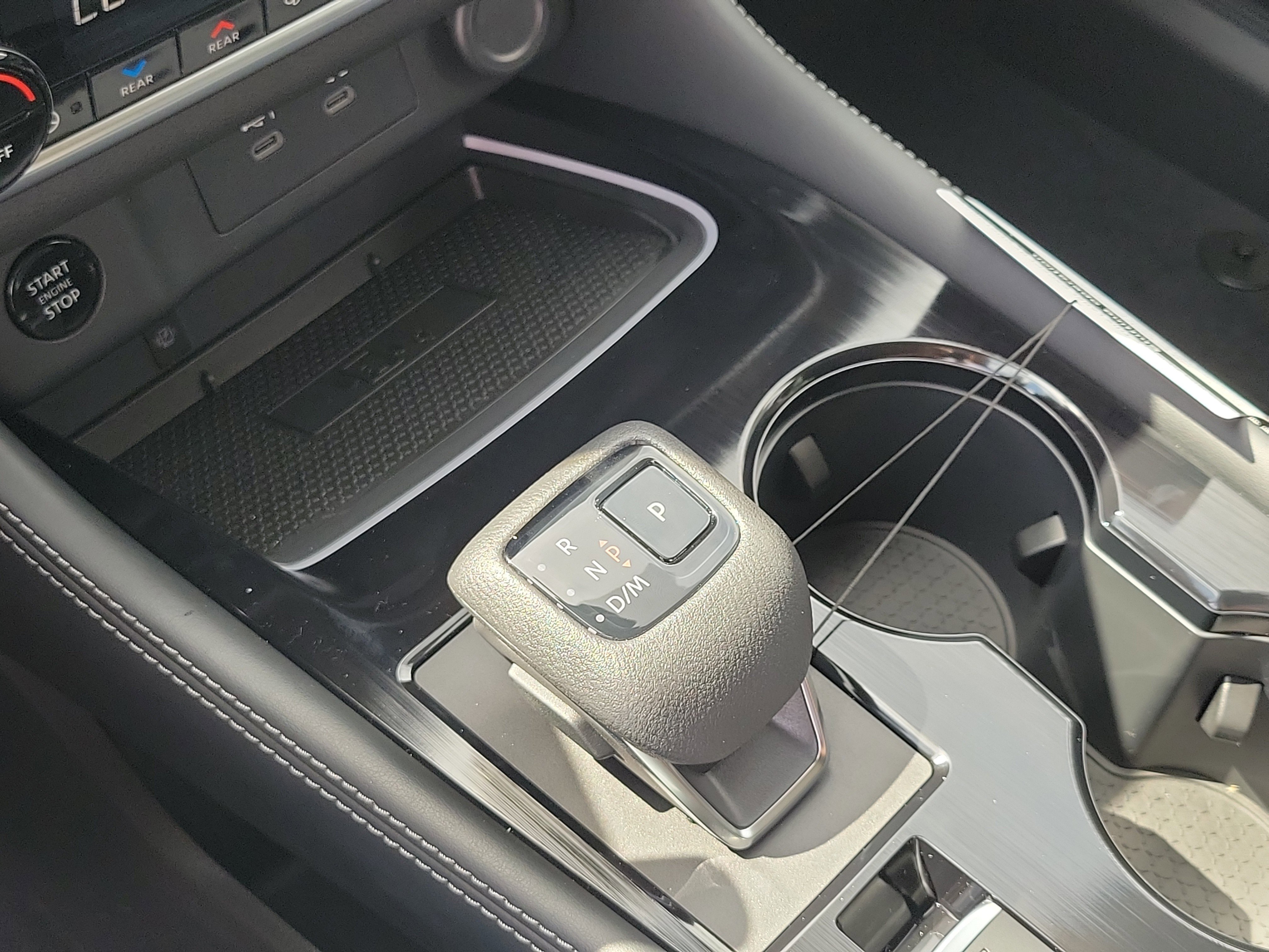 New 2026 Nissan Rogue Platinum image 16