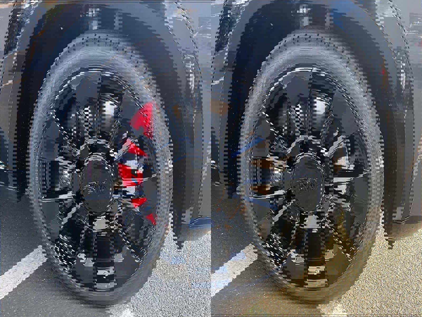 Used 2025 BMW XM image 11