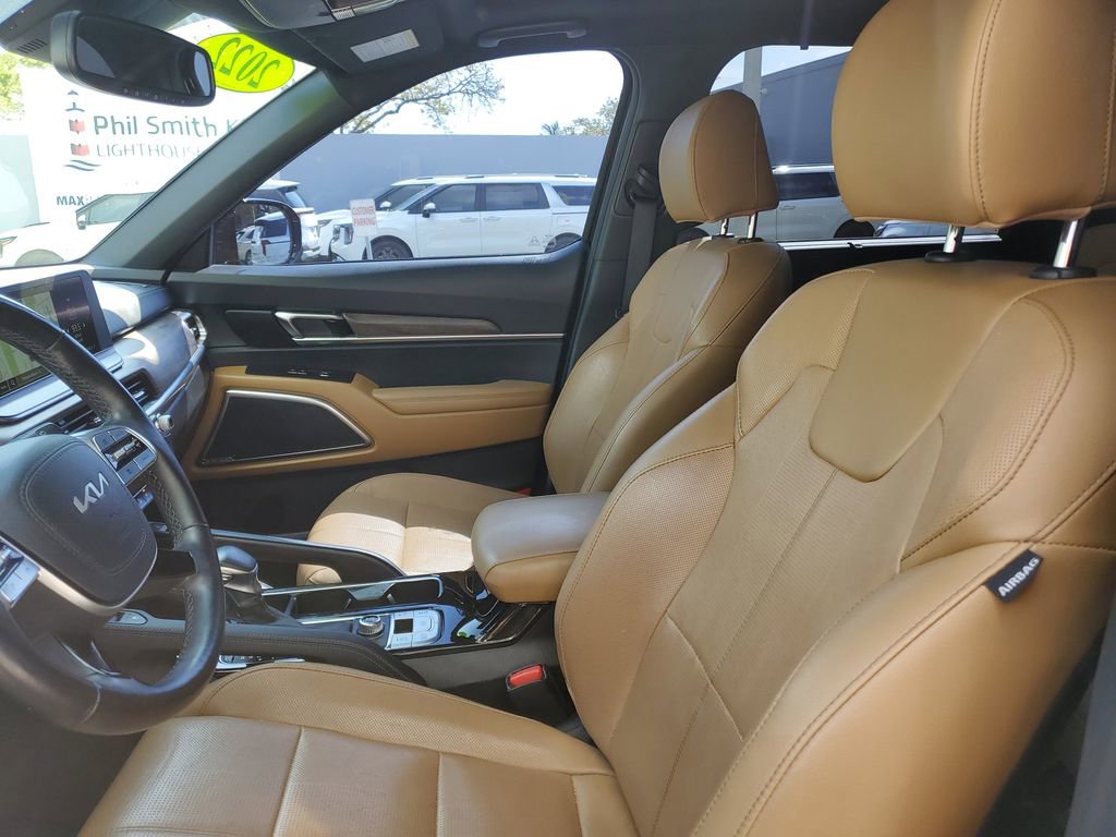 Used 2022 Kia Telluride SX w/ Nightfall Edition Package image 17