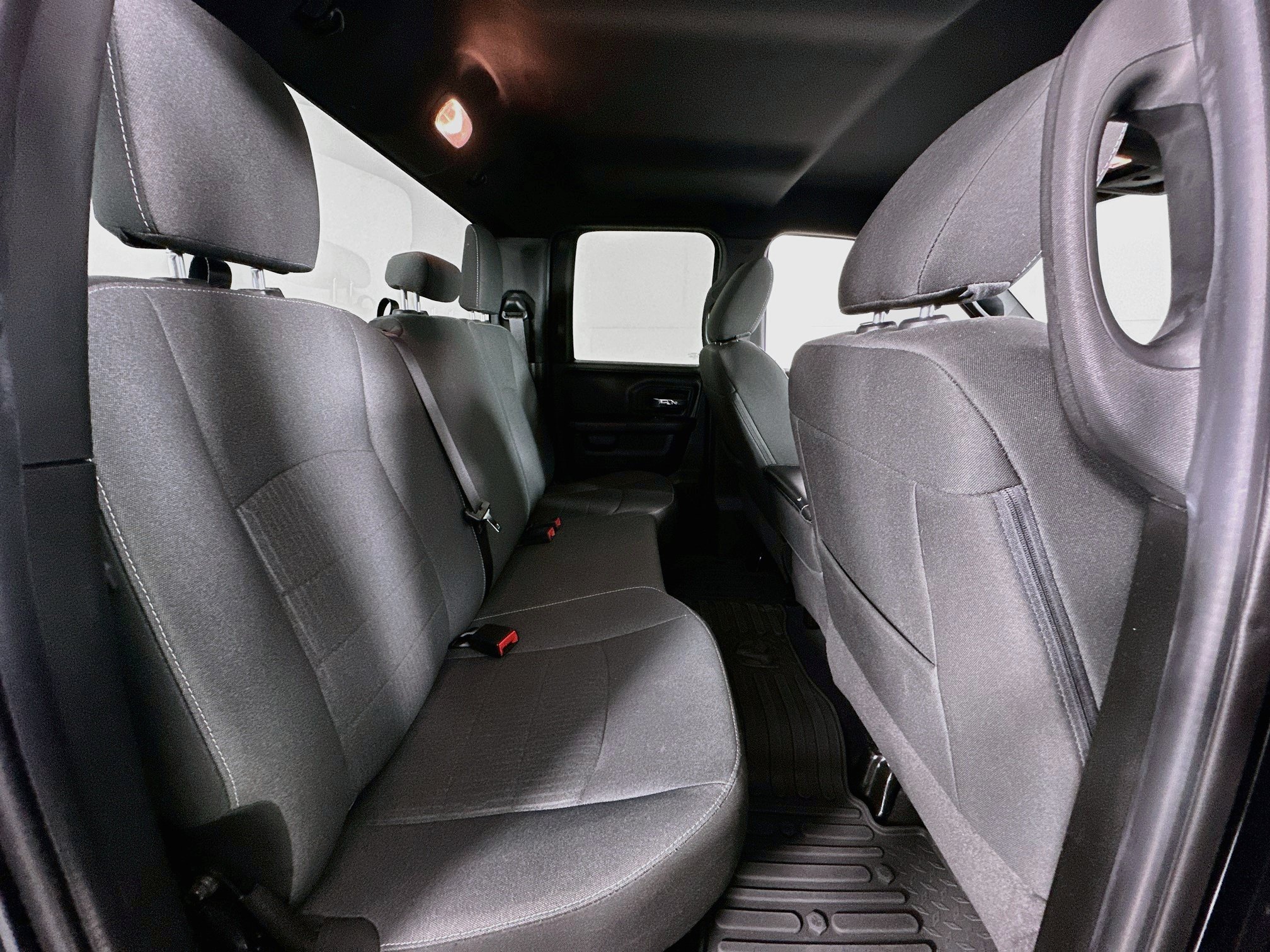 Used 2023 RAM 1500 Warlock AWD/4WD image 23