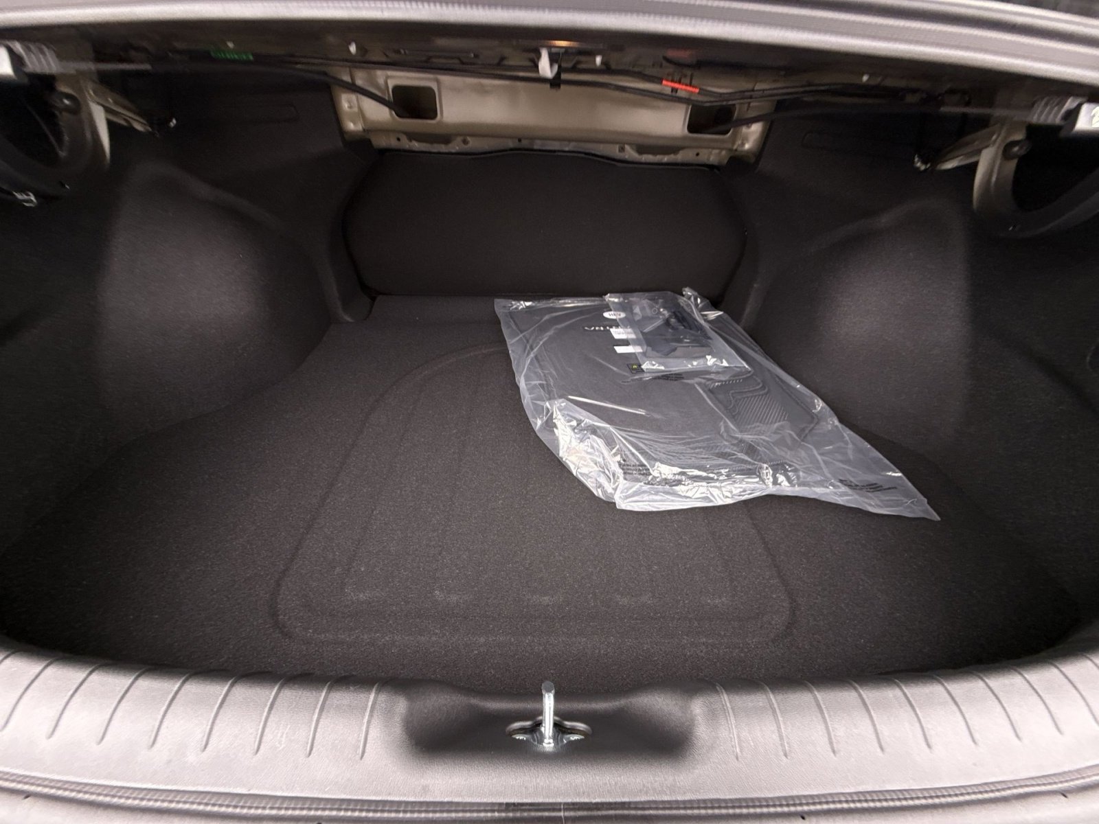 New 2026 Hyundai Elantra Blue image 25