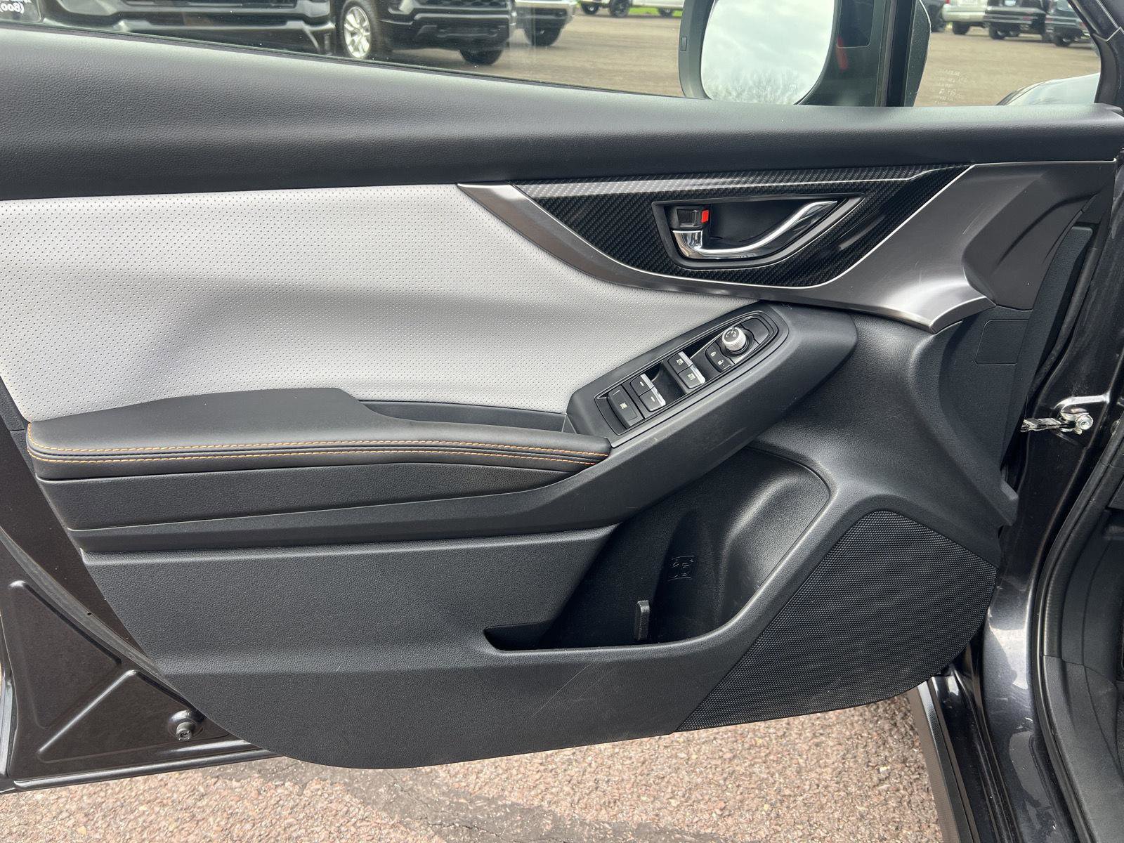 Used 2019 Subaru Crosstrek 2.0i Limited w/ Moonroof Package image 11