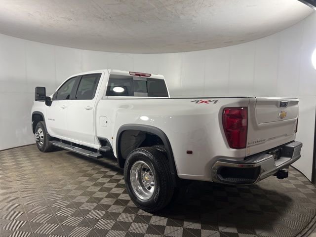 New 2026 Chevrolet Silverado 3500 LT w/ All Star Edition AWD/4WD image 5