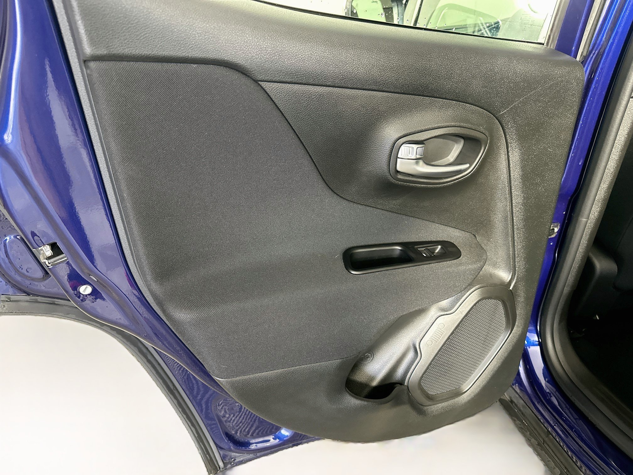 Used 2021 Jeep Renegade Sport FWD image 25