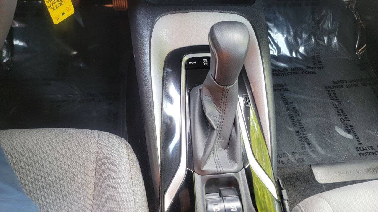 Used 2022 Toyota Corolla SE FWD image 13