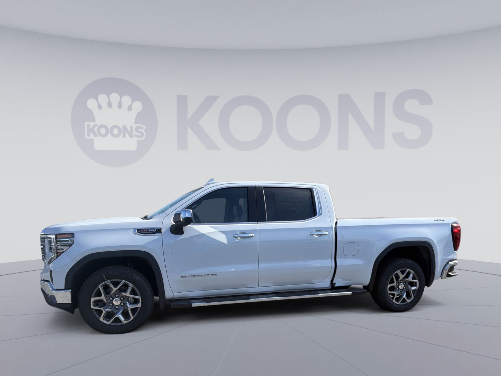 New 2026 GMC Sierra 1500 SLT w/ SLT Premium Package AWD/4WD image 2